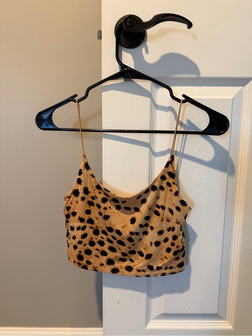 Aritzia Wilfred Free cropped top